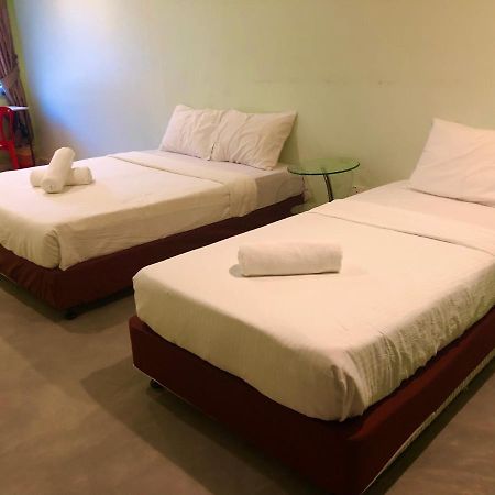 Bukit Indah Homestay Бентонг Екстер'єр фото