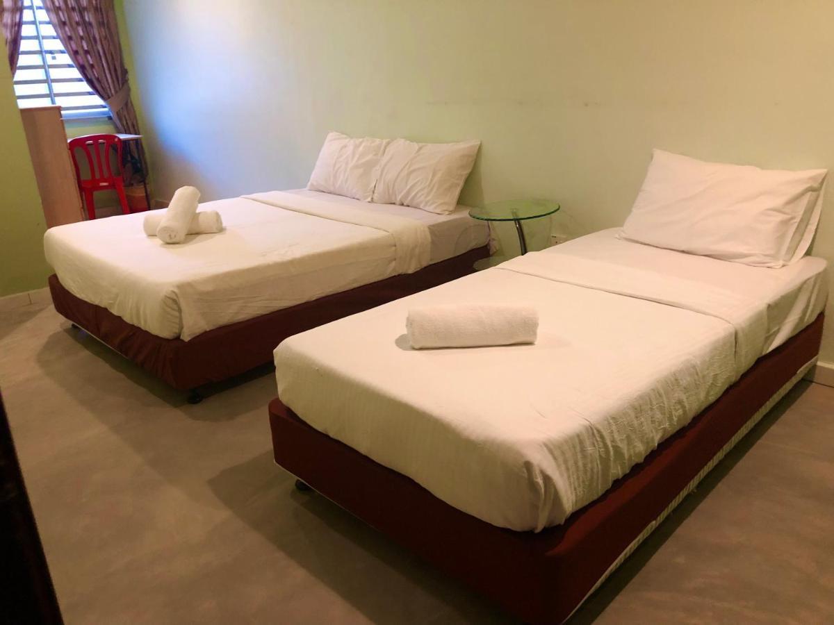 Bukit Indah Homestay Бентонг Екстер'єр фото